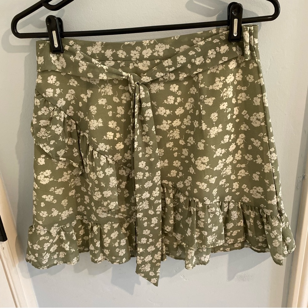 Nasty Gal Cream Skater Skirt with Ruffled Tie Front